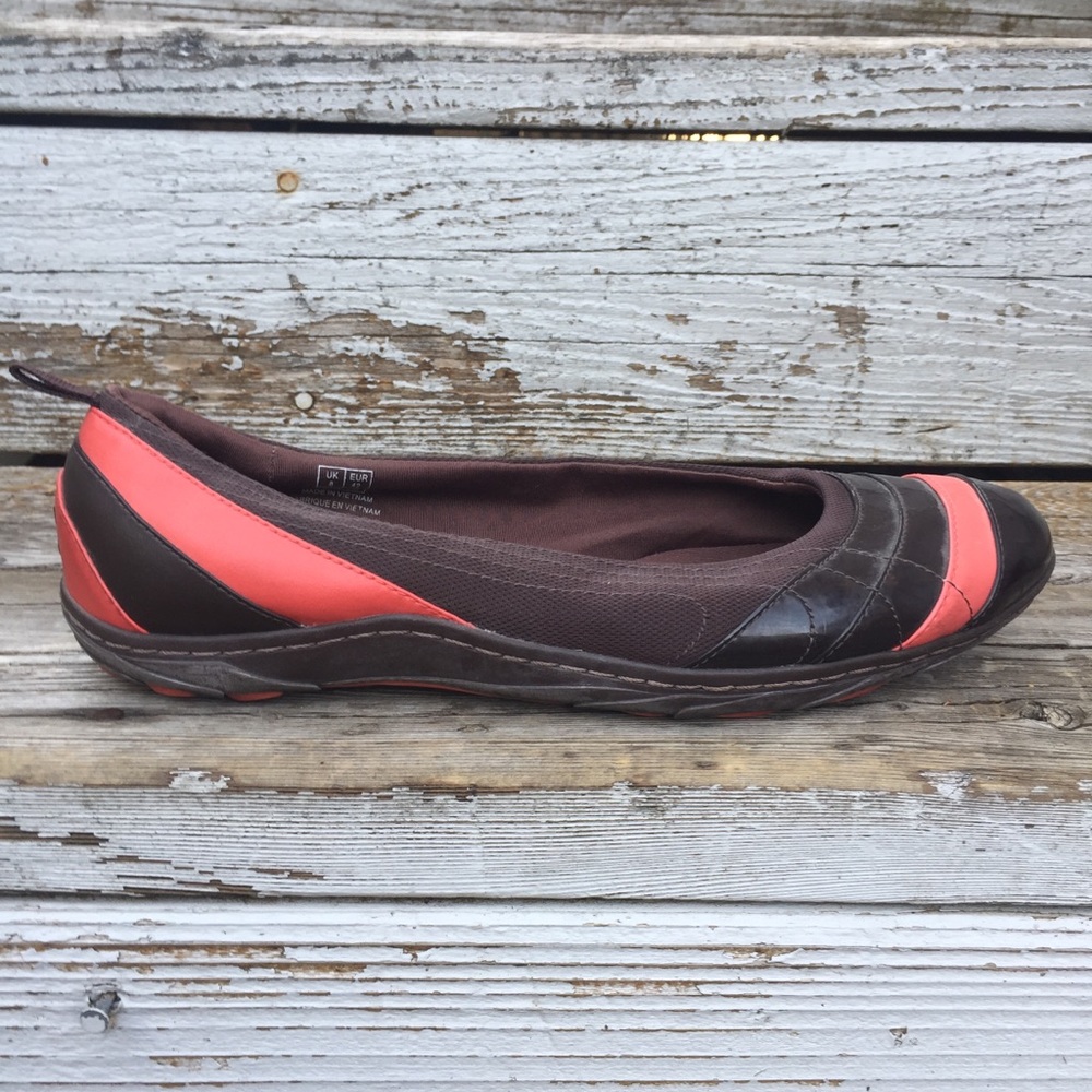 PUMA pink & brown comfort flats - Picture 1 of 6